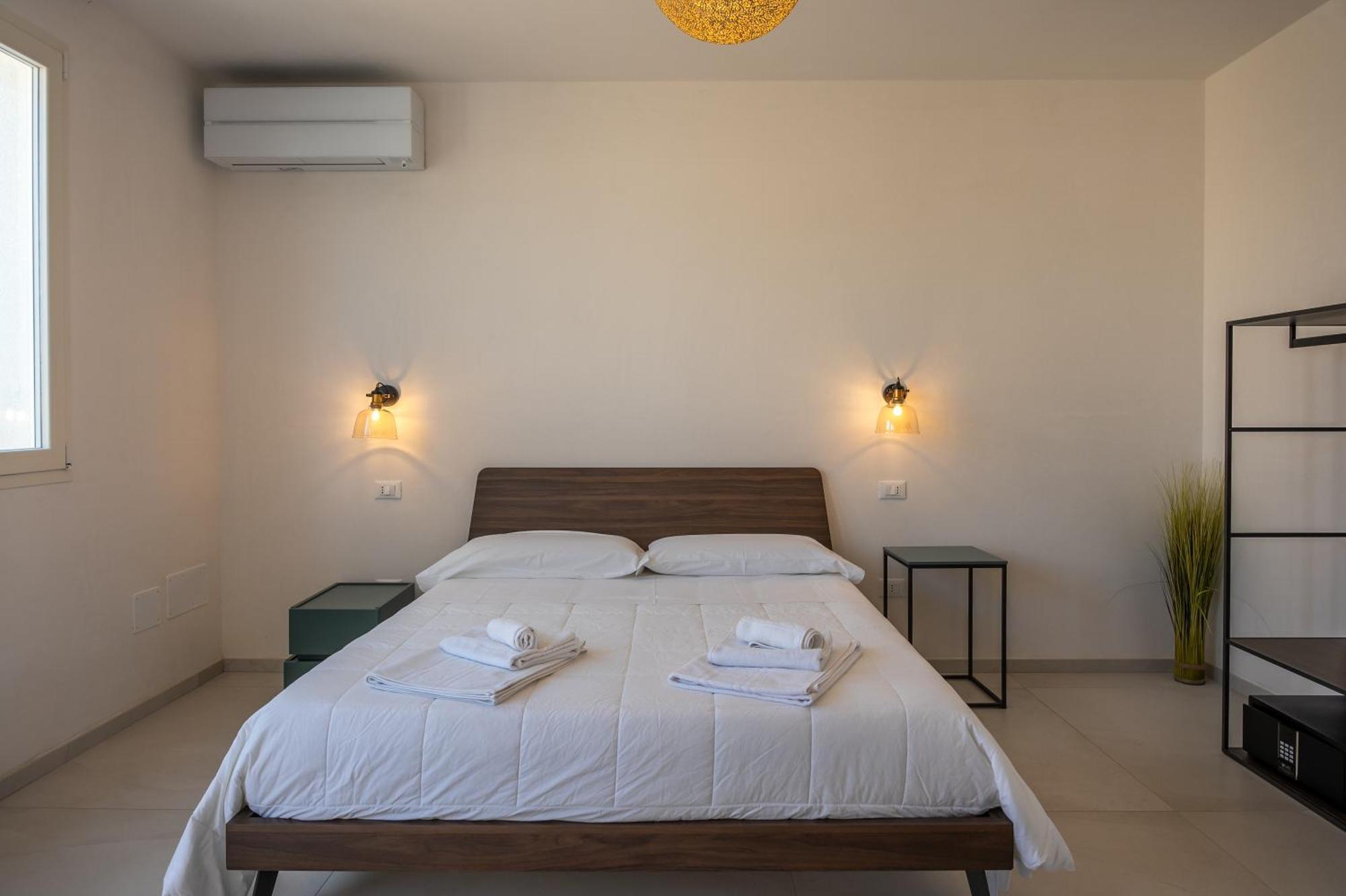 Murieri Rooms Otranto Exterior photo